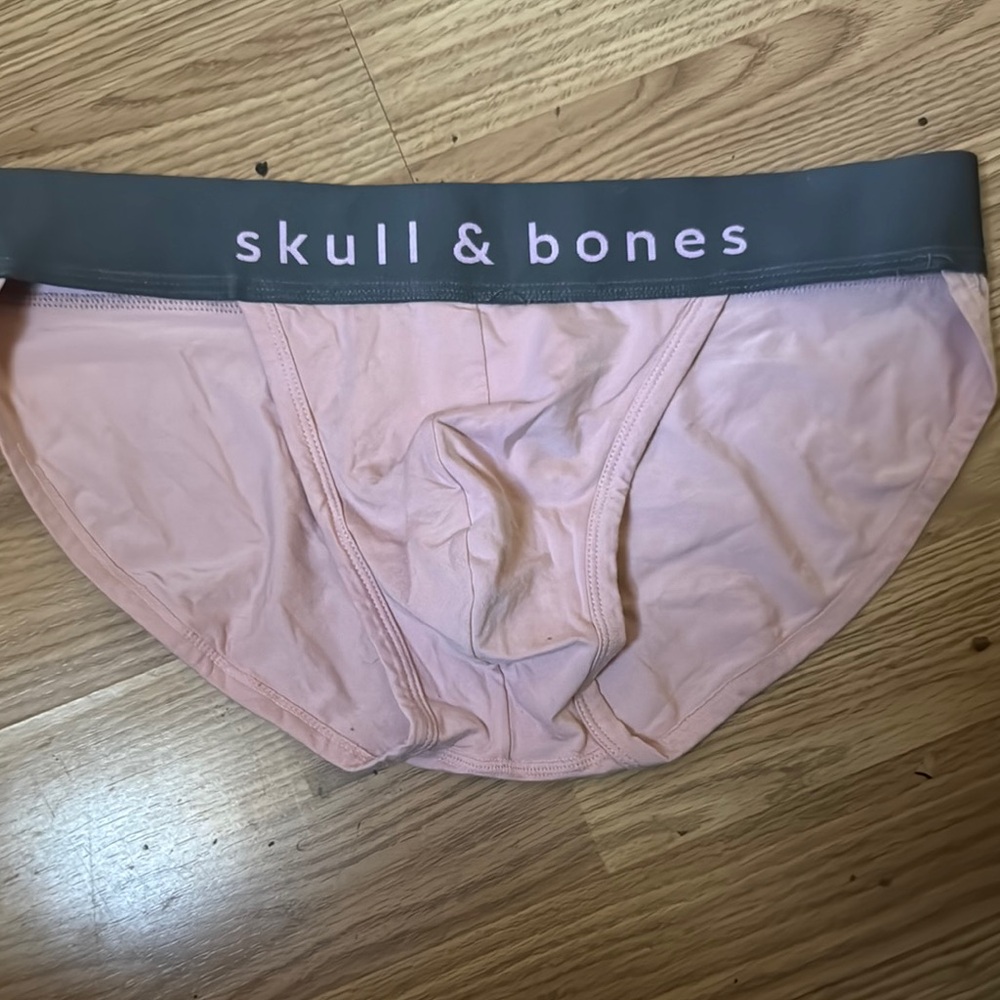 Skull & bones briefs